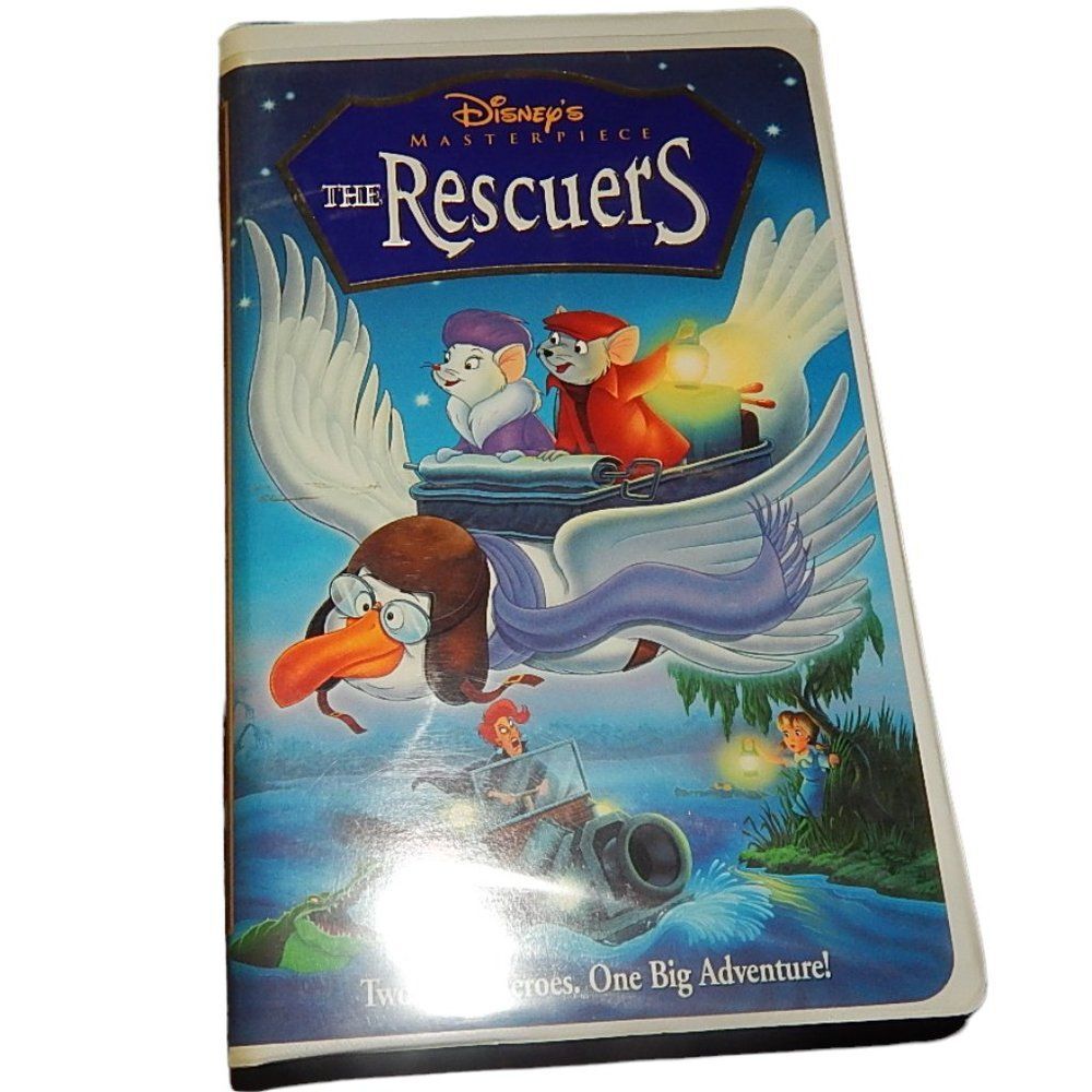 DISNEY'S THE RESCUERS vintage VHS in original plastic clamshell case